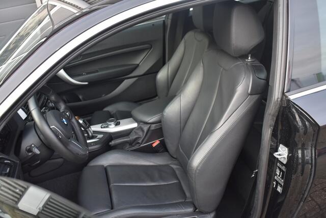 BMW 1-SERIE 118I HIGH EXECUTIVE / M PAKKET / NL AUTO / 1E EIGENAAR