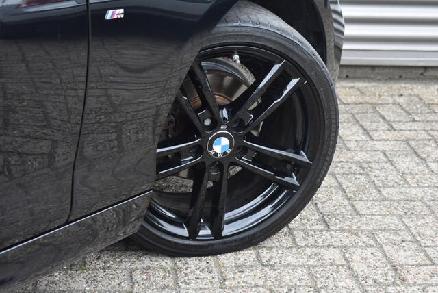 BMW 1-SERIE 118I HIGH EXECUTIVE / M PAKKET / NL AUTO / 1E EIGENAAR