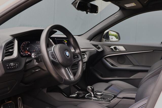 BMW 1-SERIE 118i Business Edition M-sport | Automaat | Live Cockpit | Sfeerverlichting