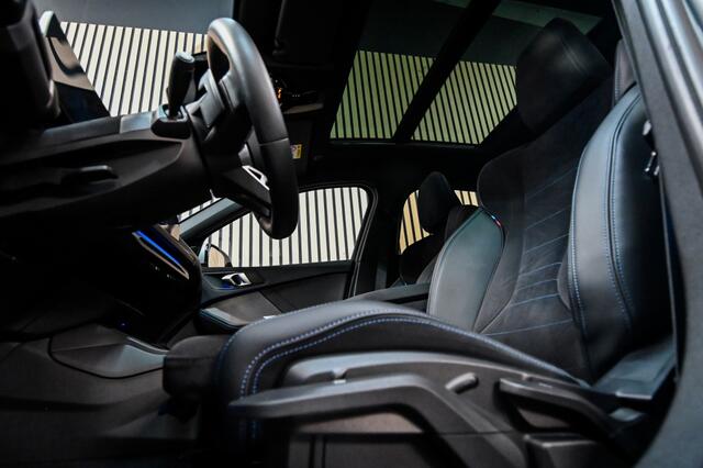 BMW 1-SERIE Limousine 120 M Sport | PANO | ACC