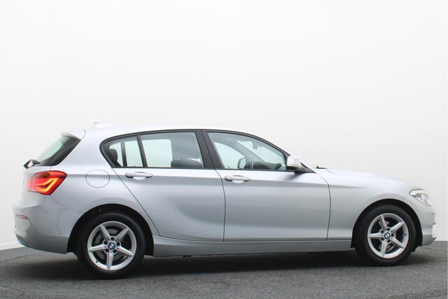 BMW 1-SERIE 116i Executive LED, Navigatie, Climate, Cruise, PDC