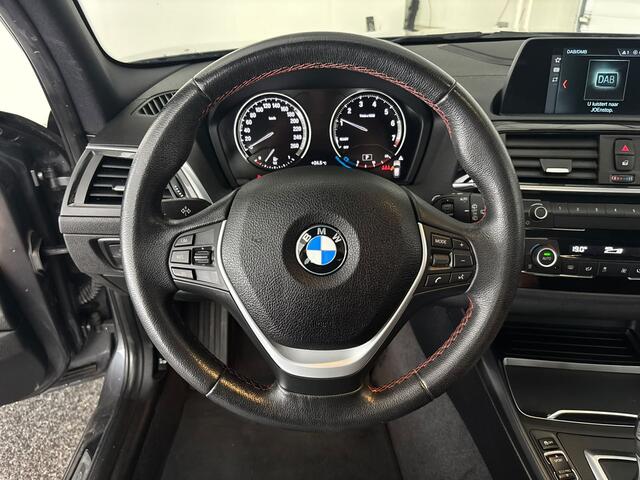 BMW 1-SERIE 118i Corporate Lease Executive | CRUISE | CLIMA |