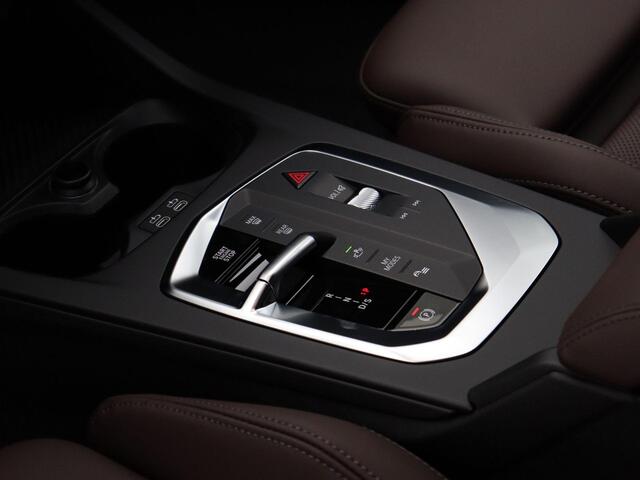 BMW 1-SERIE 120 M Sport Design Edition | M Sportpakket Pro | Premium Pack | Stuurwielrand Verwarmd | Driving Assistant | Harman Kardon | 19''