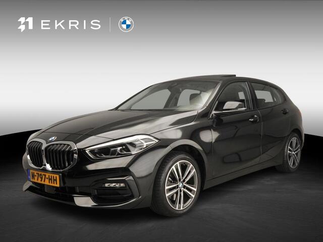 BMW 1-SERIE 5-deurs 118i | LED | Leder | HUD | Schuifdak | Active cruise | Stoelverwarming | DAB | Hifi speakers | Alu 17 inch