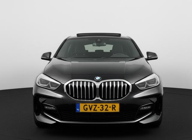 BMW 1-SERIE 118i AUT. 136PK M-PAKKET SPORT LEDER/CAMERA/NAVI/PANORAMADAK