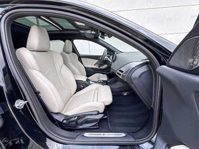 BMW 1-SERIE 120 M Sport | Panoramadak | Harman-Kardon | Comfort Access |