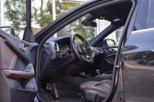 BMW 1-SERIE 118i M-Sport Leder Virtual Cockpit Stoelverwarming