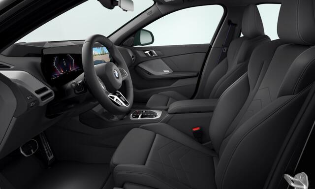 BMW 1-SERIE 120 | M-Sport Pro | 19'' | Panorama. | Harman/Kardon | Park. Plus | Head-Up | Verlichte grille | Stuur + Stoelverw | Comf. Acc. | Driv. Ass. | Camera