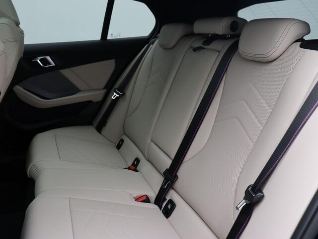 BMW 1-SERIE 120 High Executive | M Sportpakket Pro | Innovation Pack