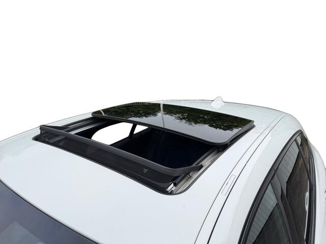 BMW 1-SERIE 118i High Executive M Sport Aut- Performance, Panoramadak, Sfeerverlichting, Xenon Led