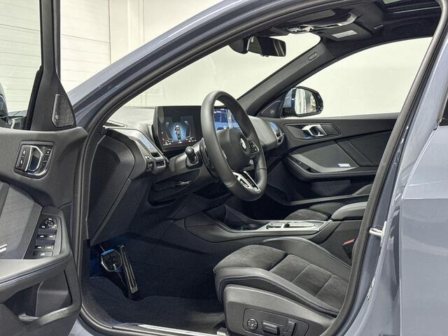 BMW 1-SERIE 120 M Sport Design Edition | M-Sport Pro | Premium Pack | Harman/Kardon | Comfort Access | Panoramadak