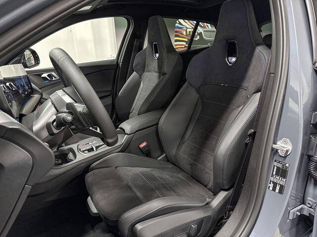 BMW 1-SERIE 120 M Sport Design Edition | M-Sport Pro | Premium Pack | Harman/Kardon | Comfort Access | Panoramadak
