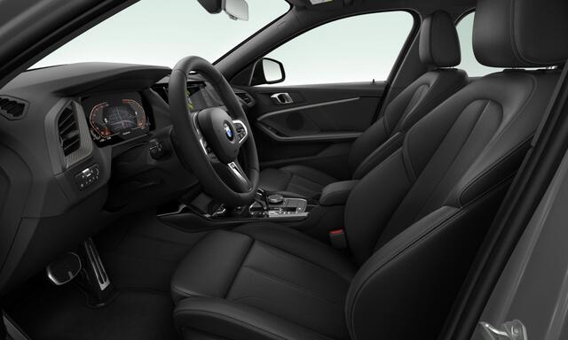 BMW 1-SERIE 120i | M-Sport | Leder | 18'' | Panorama | Camera | Comfort Access | Head-Up | Getint Glas