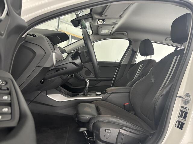 BMW 1-SERIE 116i | CARPLAY | CLIMA | STOELVERW.