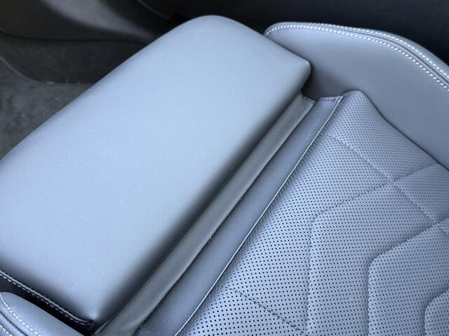 BMW 1-SERIE 120 | M-Sport Pro | 19'' | Panorama | Camera | Comfort Access