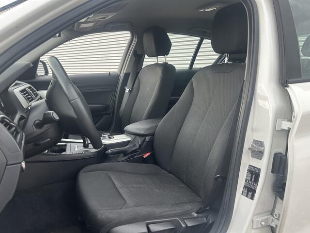 BMW 1-SERIE 120i Executive | Nieuw binnen | Stoelverwarming | Navi