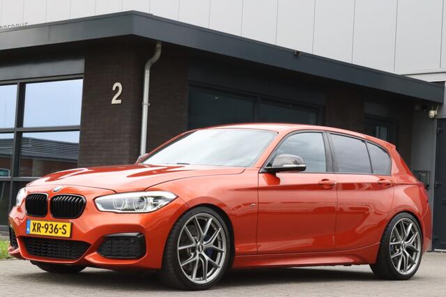 BMW 1-SERIE M140i xDrive I KW V3 I Mosselman 450PK I Leder