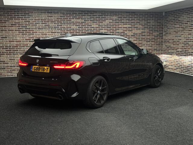 BMW 1-SERIE M135i xDrive Executive