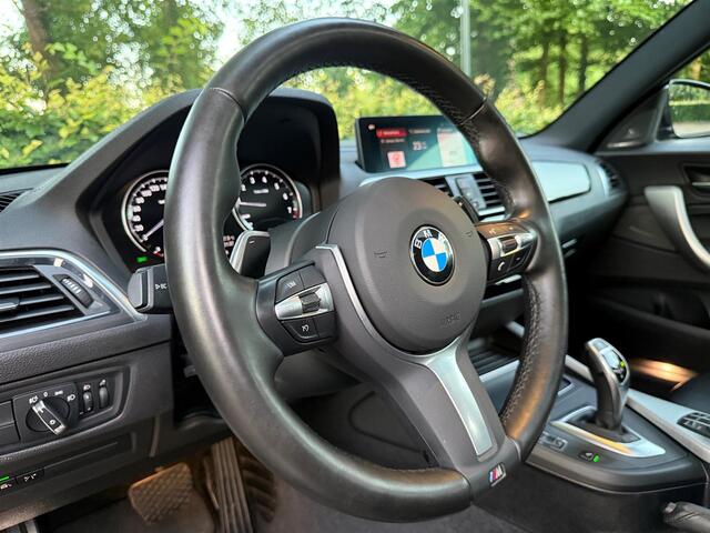 BMW 1-SERIE M140i High Exec/Pano/Stuurverw/Carplay/Harman kardon/M-permormance demper