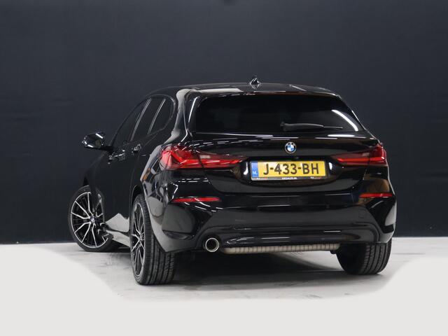 BMW 1-SERIE 118i Executive Edition [ADAPTIVE CRUISE, SPORT LINE, APPLE CARPLAY, ANDROID, STOELVERWARMING, LED, PDC V+A, CLIMATE CONTROL, NAVIGATIE, PRIVACY GLASS, DAB, BLUETOOTH, NIEUWSTAAT]