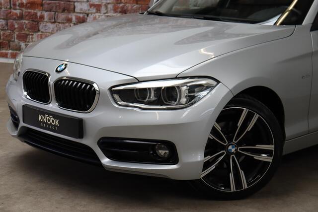 BMW 1-SERIE 116i Executive Sport Line 5 deurs / Navigatiesysteem / Trekhaak / LED / Sportstoelen / Parkeersensoren / Extra Getint Glas / Climate Control / Bluetooth / Cruise Control