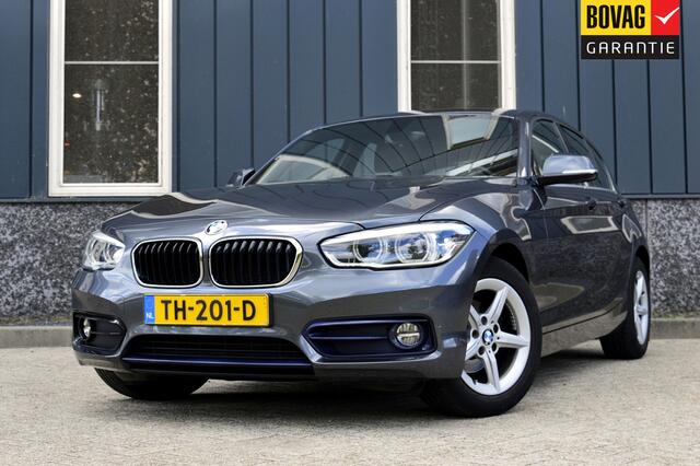 BMW 1-SERIE 118i Sport-Line Rijklaarprijs-Garantie Leder sport interieur Navigatie Led Airco