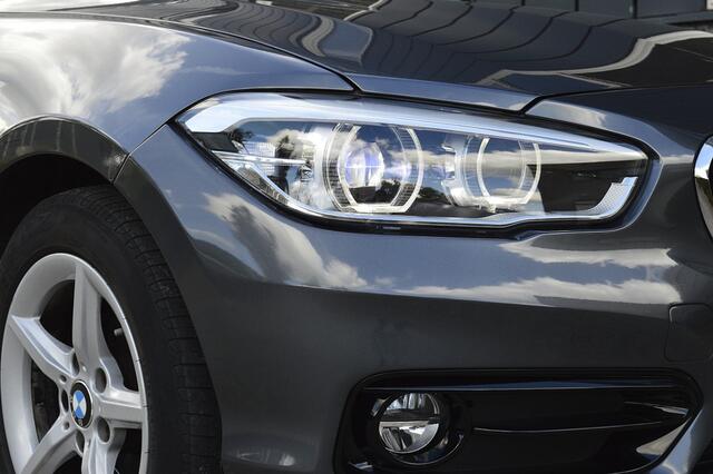 BMW 1-SERIE 118i Sport-Line Rijklaarprijs-Garantie Leder sport interieur Navigatie Led Airco