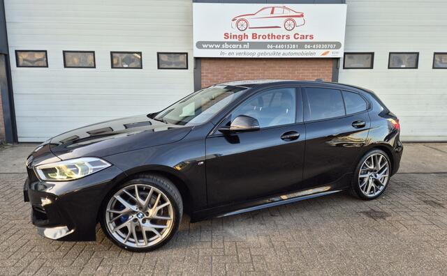 BMW 1-SERIE 118i H.EXE AUT M-SPORT C/P LEER NAVI INRUIL MOG!!!!