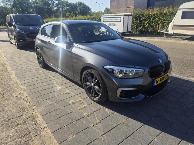 BMW 1-SERIE M140i High Executive navigatie, automaat, dealer onderhouden