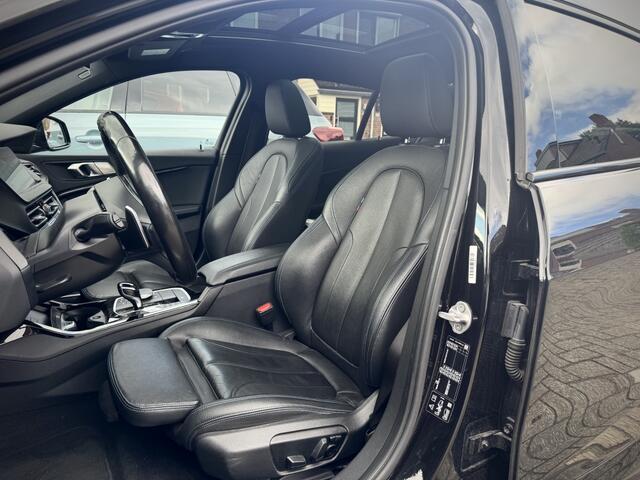 BMW 1-SERIE M135i xDrive High Executive Pano Head-up Keyless
