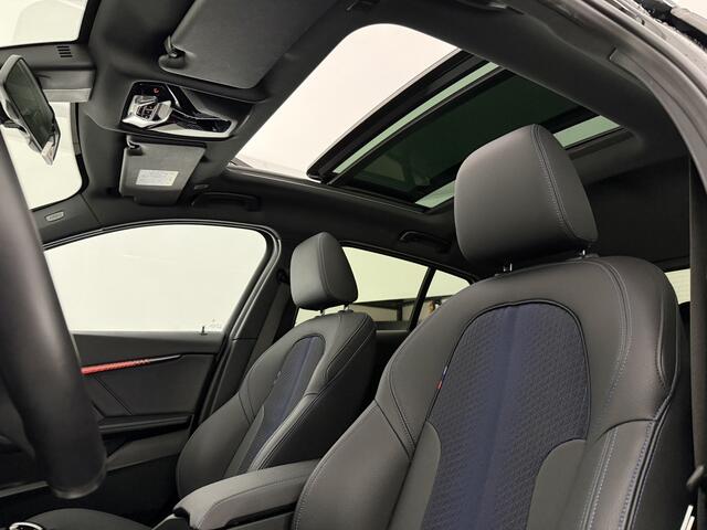 BMW 1-SERIE 118i M-Sport | Pano | Virtual | Sfeer | Camera | Carplay | LED | Parkeersens.