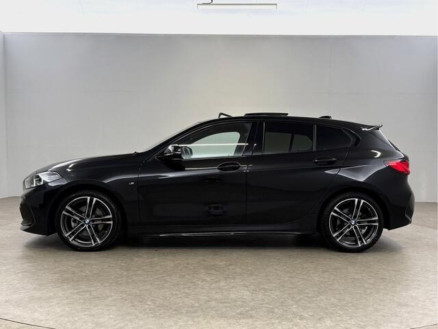 BMW 1-SERIE 118i M-Sport | Pano | Virtual | Sfeer | Camera | Carplay | LED | Parkeersens.