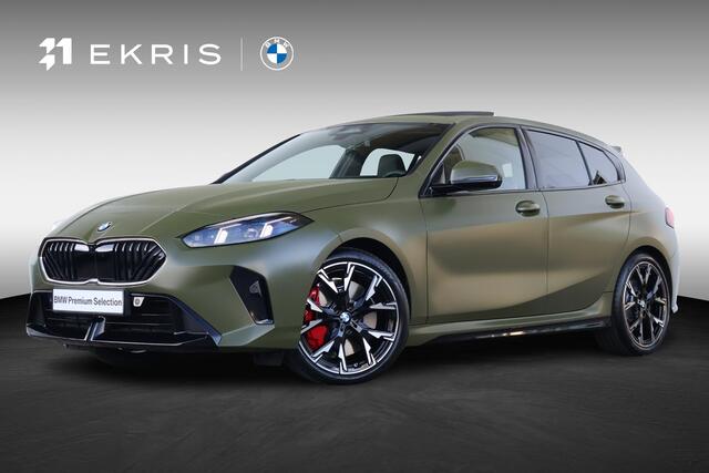 BMW 1-SERIE 120 M Sport Design Edition | Sport Pakket Pro | Panorama Dak | Driving Assistant Plus | Harman Kardon | Invidual Frozen Urban Green | Parking Assistant Plus |