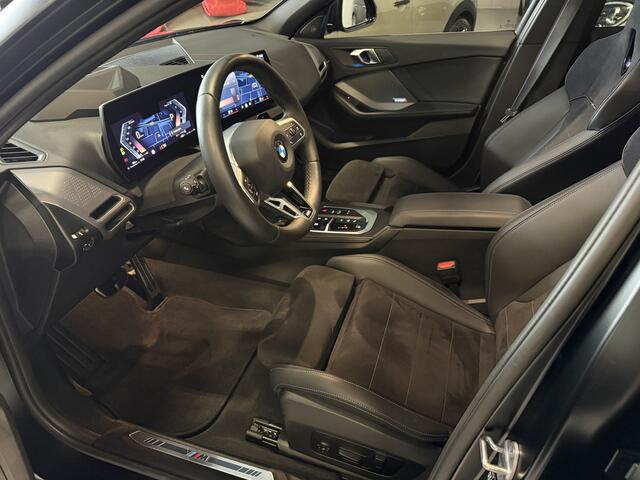BMW 1-SERIE 120 M-Sport Frozen Black NWP €59.446,- Full Options