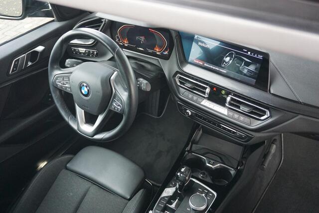 BMW 1-SERIE 118i Executive Edition