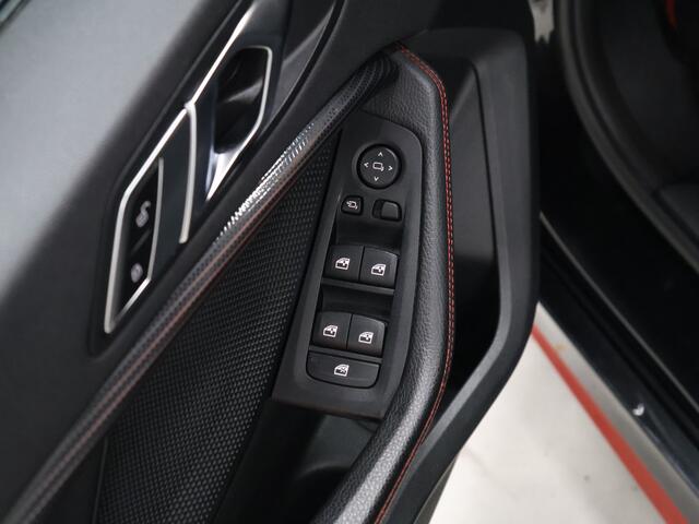 BMW 1-SERIE 128ti Business Edition Plus M-Sport [SCHUIFKANTELDAK, APPLE CARPLAY, ANDROID, STUURVERWARMING, SPORTSTOELEN, CAMERA, STOELVERWARMING, PDC V+A, CRUISE, CLIMATE, NIEUWSTAAT]