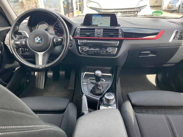 BMW 1-SERIE 116i C.L. Executive Clima Cruise PDC Navi