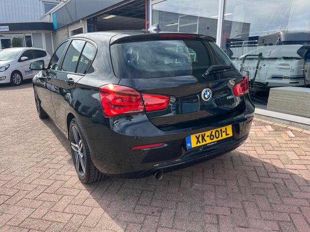 BMW 1-SERIE 116i C.L. Executive Clima Cruise PDC Navi