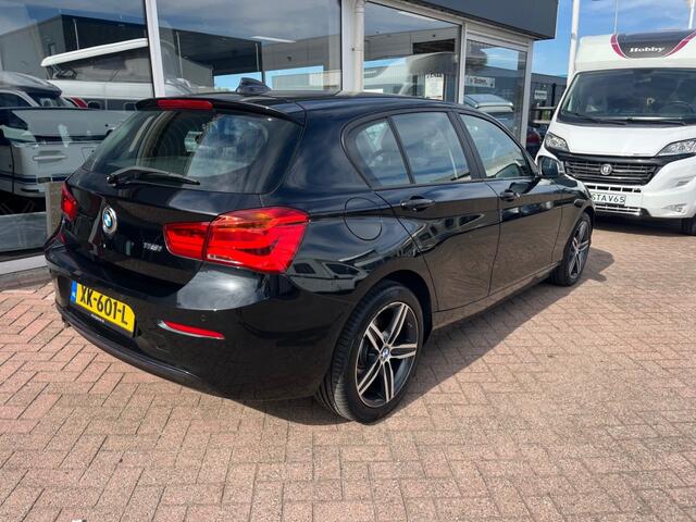 BMW 1-SERIE 116i C.L. Executive Clima Cruise PDC Navi