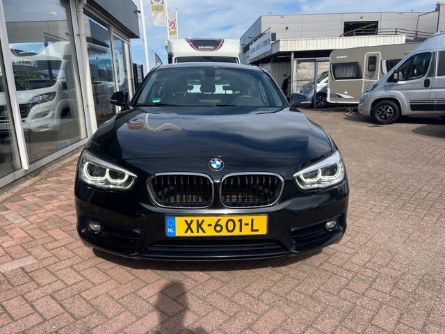 BMW 1-SERIE 116i C.L. Executive Clima Cruise PDC Navi