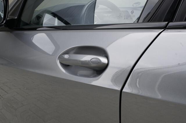 BMW 1-SERIE 118i Executive | M-Sport | Pano | Keyless | Stoel/stuurverwarming |