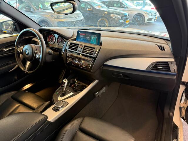 BMW 1-SERIE 118i Centennial High Executive M Sport Automaat | Lederen bekleding | Cruise control | Climate control | Navigatie | Adaptief onderstel | Stoelverwarming | 18''INCH