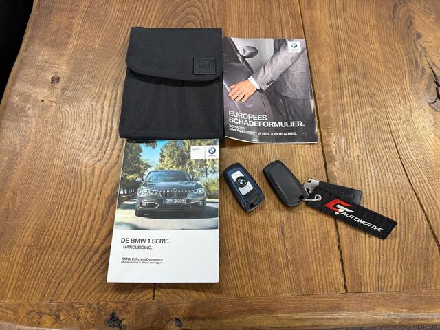 BMW 1-SERIE 118i Centennial High Executive M Sport Automaat | Lederen bekleding | Cruise control | Climate control | Navigatie | Adaptief onderstel | Stoelverwarming | 18''INCH