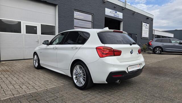 BMW 1-SERIE 118i M Sport | LED | PDC V+A | NAVI | VOL LEDER DAKOTA | LICHTPAKKET