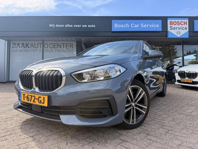 BMW 1-SERIE 118i Intro Edition | Stoel & Stuurverwarming | PDC