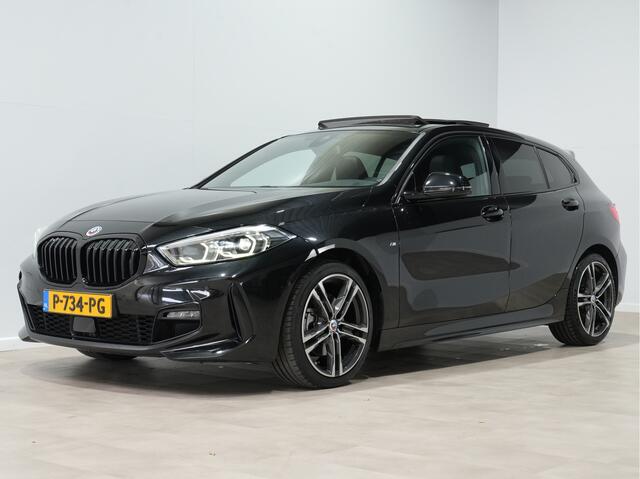 BMW 1-SERIE 118i Executive 50 Jahre Editie M Sport Panoramadak 300