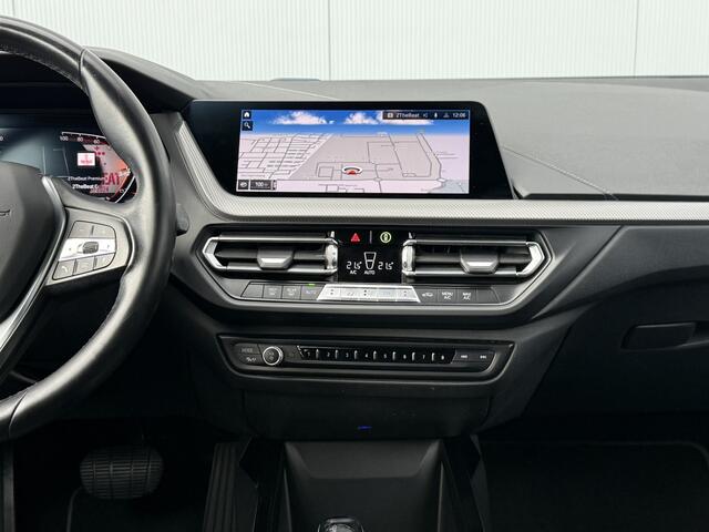 BMW 1-SERIE 118i Business Edition Automaat 1e eigenaar/Carplay