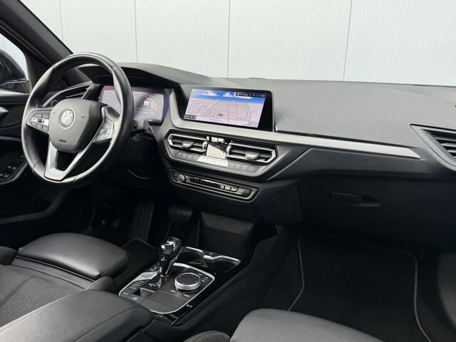 BMW 1-SERIE 118i Business Edition Automaat 1e eigenaar/Carplay