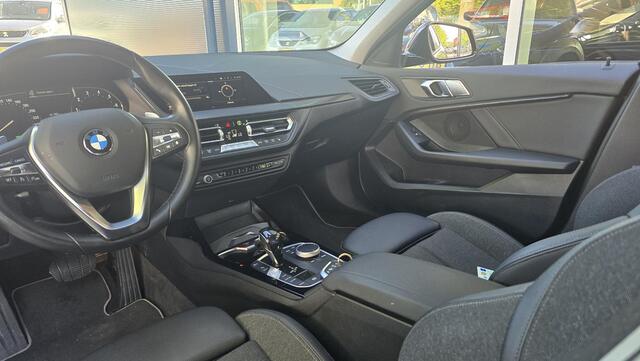 BMW 1-SERIE 120i High Executive M-Sport