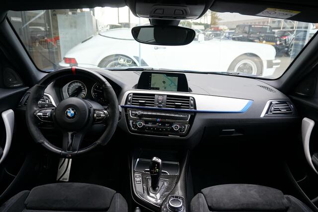 BMW 1-SERIE 118i High Executive M Sport + CAMERA | HARMAN/KARDON | SPORTSTOELEN | LED